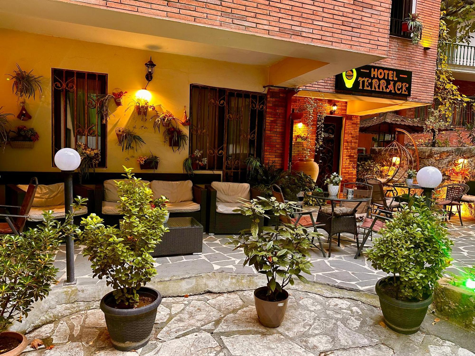 ホテル Terrace Tbilisi Center エクステリア 写真